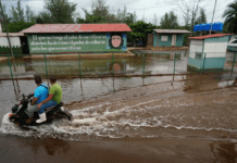 Idalia causó inundaciones y destrozos en Cuba antes de convertirse en huracán y poner rumbo a Florida