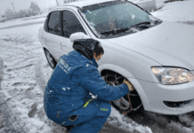 Técnicas de manejo en la nieve: las claves para una conducción segura y qué elementos hay que tener en el auto