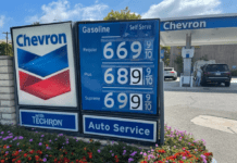 La Reserva Federal de Estados Unidos mantuvo sin cambios la tasa de interés de referencia pero habrá otro aumento este año