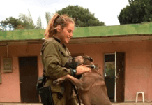 La soldado israelí que coordinó la defensa de un kibutz y acabó con la vida de 20 terroristas de Hamas