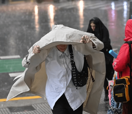 Alerta amarilla por lluvias para Buenos Aires y alrededores: a qué hora comenzarían los primeros chaparrones