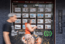 Alquileres: inmobiliarias e inquilinos negocian los primeros contratos tras el DNU de Javier Milei