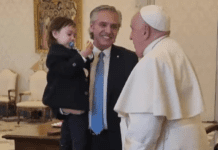 Antes de recibir a Milei, el papa Francisco mantuvo una reunión privada con Alberto Fernández