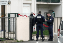 Un niño de 9 años vivió solo durante 2 años en el departamento familiar en Francia sin que nadie lo advirtiera