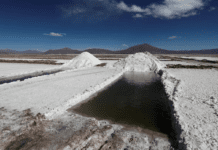 Especialistas celebran el incentivo a las grandes inversiones, pero piden estabilizar la economía