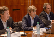 Fuertes ventas de títulos en pesos hicieron subir las tasas y presionan sobre la próxima licitación del Tesoro