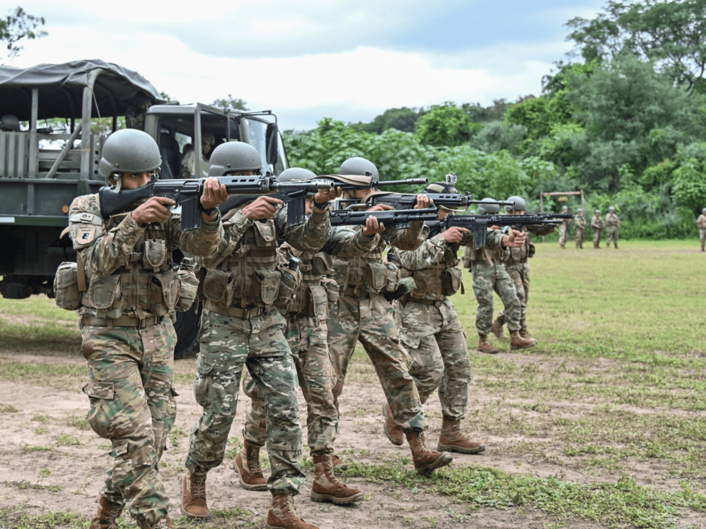 Fuerzas Armadas refuerzan seguridad en fronteras del norte argentino