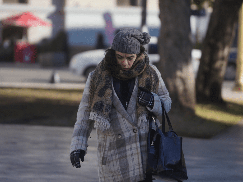 Primavera Retrasada en el AMBA: ¿Por Qué Aún Hace Frío?
