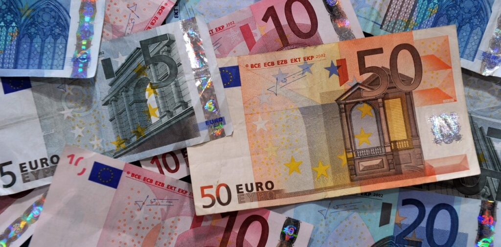 Cotización del Euro Hoy en Argentina: Precios Oficial y Blue 2023