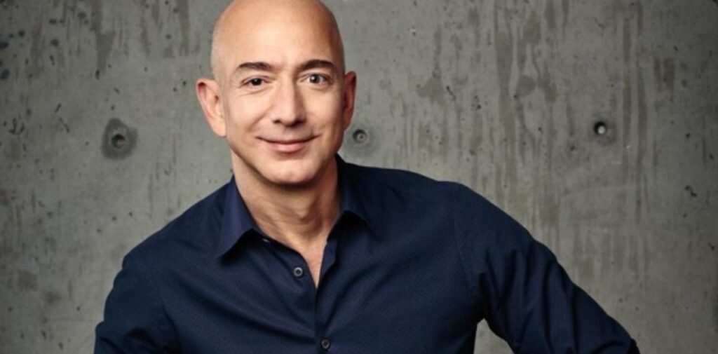 Fortuna e Impacto Global de Jeff Bezos: Análisis Empresarial 2023