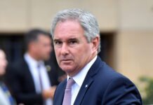 Pablo Quirno Asume como Canciller; El Presidente Pausa Reformas