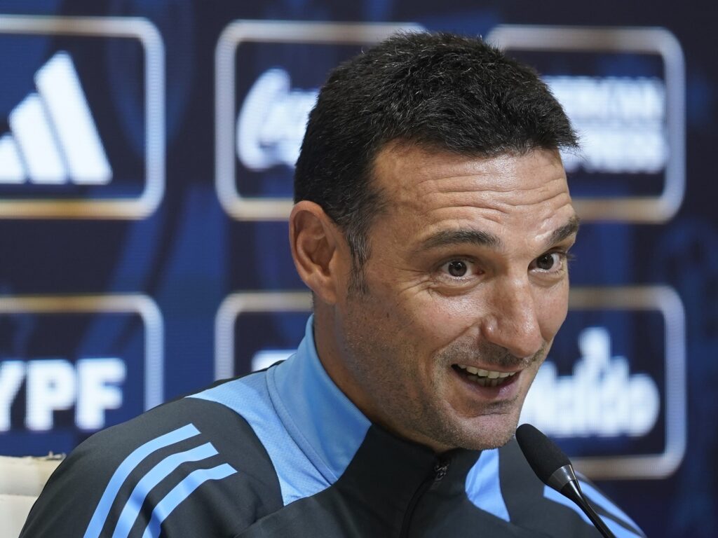 Scaloni Revoluciona con Nuevas Figuras en la Selección Argentina