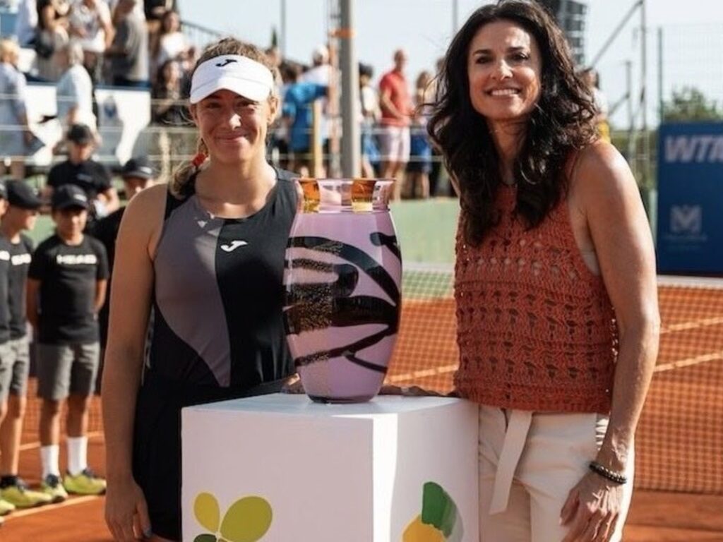 Solana Sierra se consagra en Mallorca y entra al Top 100 del tenis mundial