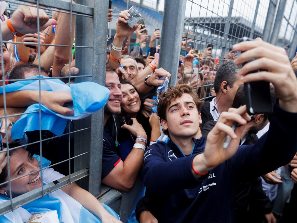 Franco Colapinto busca revancha en Interlagos con apoyo argentino