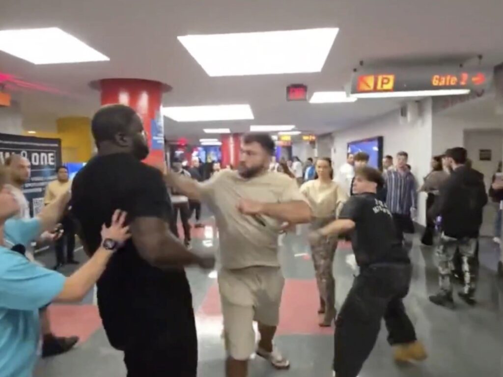 Andrei Arlovski en altercado con YouTuber tras Paul vs. Joshua