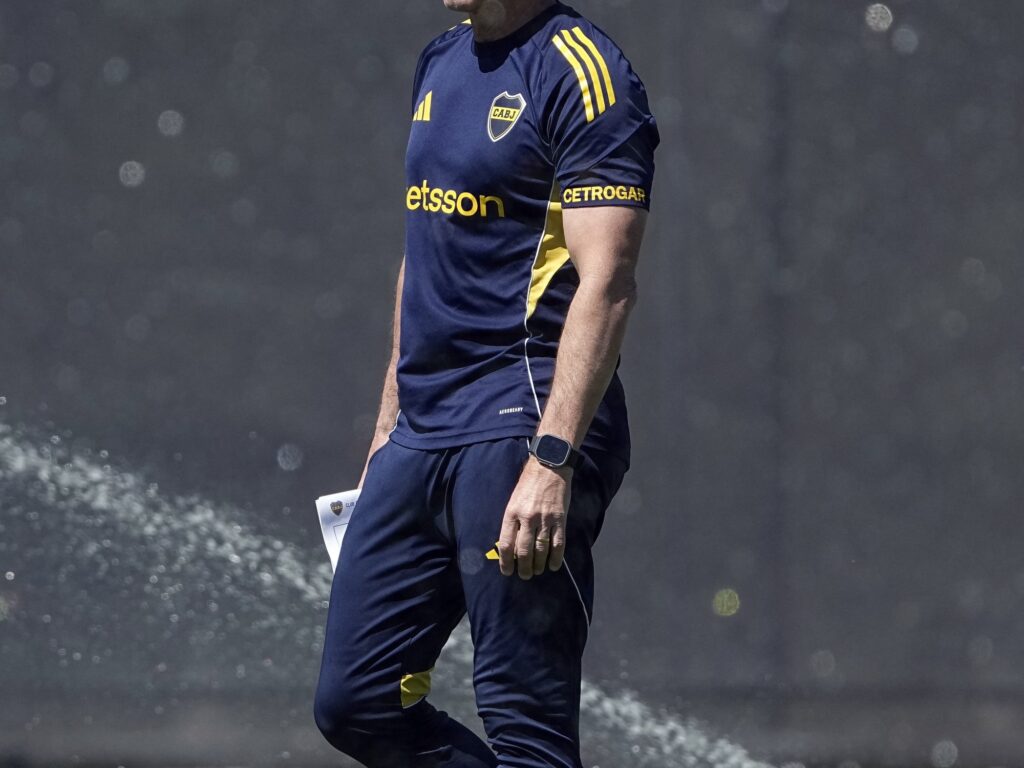 Claudio Úbeda: Respaldo Condicionado en Boca y el Desafío del Futuro