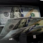 Cotización Dólar y Blue Hoy: Fluctuaciones y Análisis en Vivo