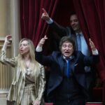 Proyección Electoral 2027: Milei y Kicillof un Balotaje Posible en Argentina