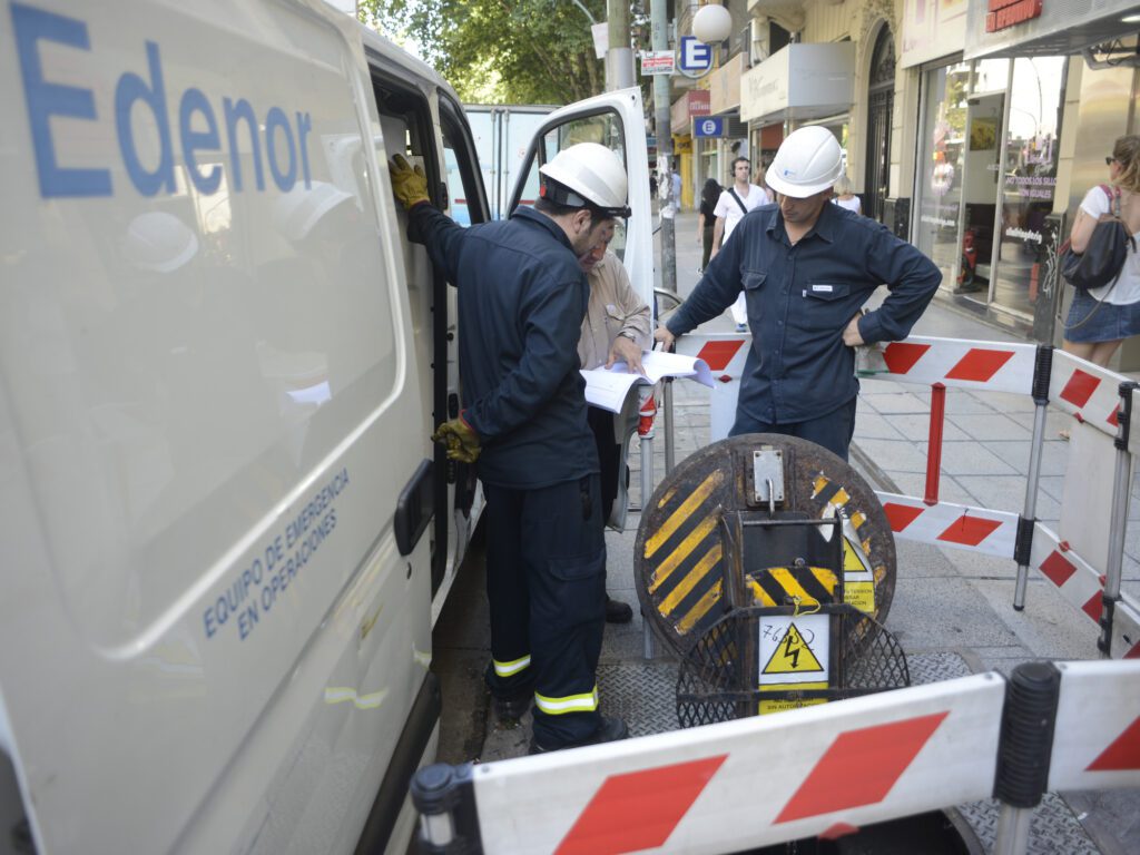 Extensos Cortes de Luz en AMBA: Edenor Explica el Apagón Masivo