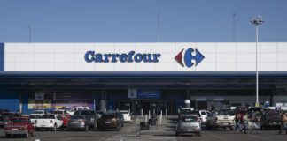 Carrefour Argentina pospone venta por falta de ofertas atractivas