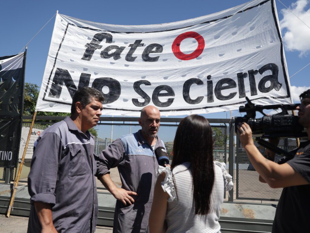 Conflicto FATE: Impacto Político y la Crisis Global Industrial