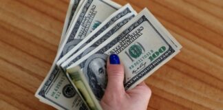 Cotización del Dólar Tarjeta: Impacto y Proyecciones en Argentina