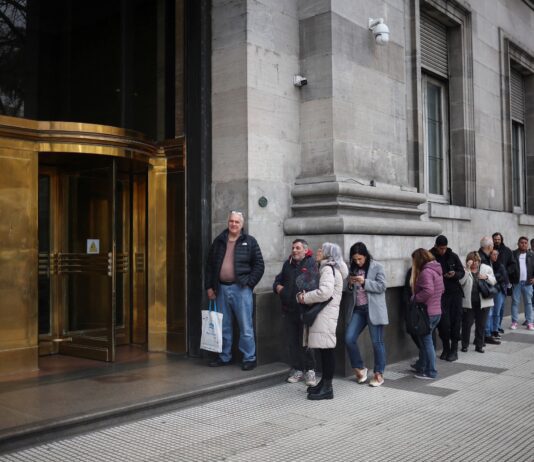 Paro de la CGT: Impacto en Bancos y Rol de Sergio Palazzo