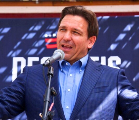 Ron DeSantis: Cambios 2026 en Presidents’ Day, Educación y Negocios