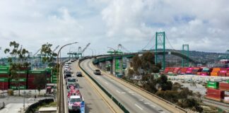 California arriesga $160M por conflicto de licencias a migrantes