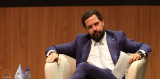 Capitalismo y Empleo: Lavigne Defiende Apertura y Critica Aduanas Mercosur