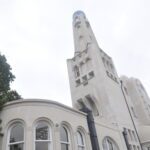 Economistas Presentan Nuevas Estrategias para la Economía en Crisis