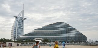 Guerra en Medio Oriente: Crisis Turística y Pérdidas Millonarias Globales