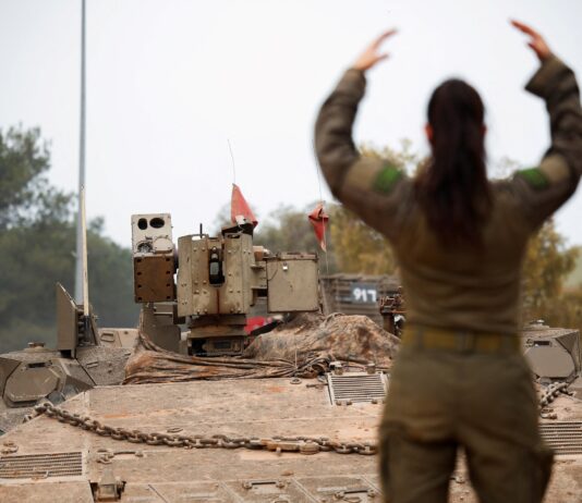 Tensiones Internacionales: Irán Amenaza el Comercio en Ormuz