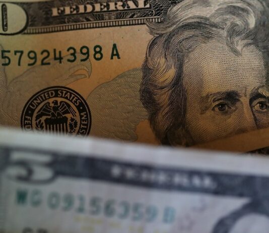 Cotización del Dólar Cripto Hoy y Tendencias del 01 de Mayo 2023