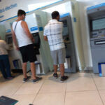 Empleo formal cae en sectores en auge por automatización en Argentina