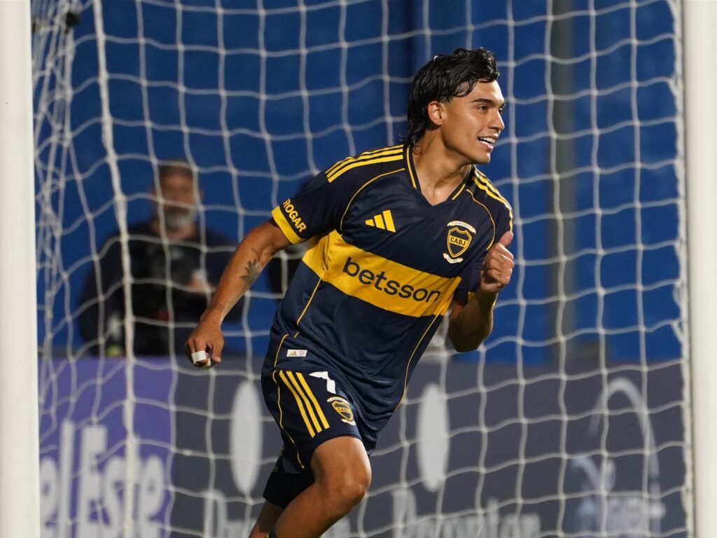 Venta de Exequiel Zeballos: Boca Acelera la Transacción en Junio