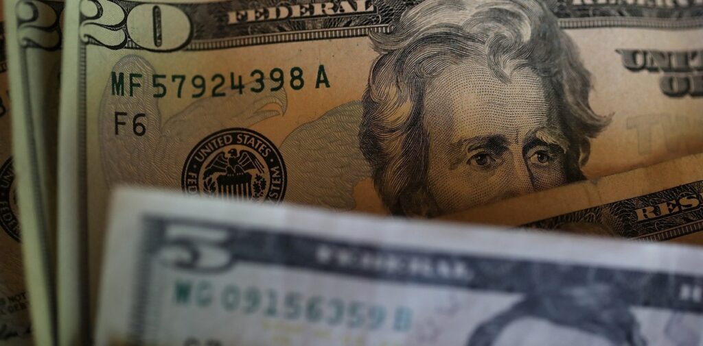 Cotización dólar tarjeta hoy: evolución y pronóstico al 19 de junio