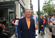 Verbitsky, Duhalde y Taiana: Indagados por el Caso Vacunatorio VIP